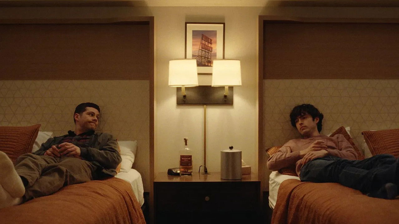 Twinless Movie Screenshot 3