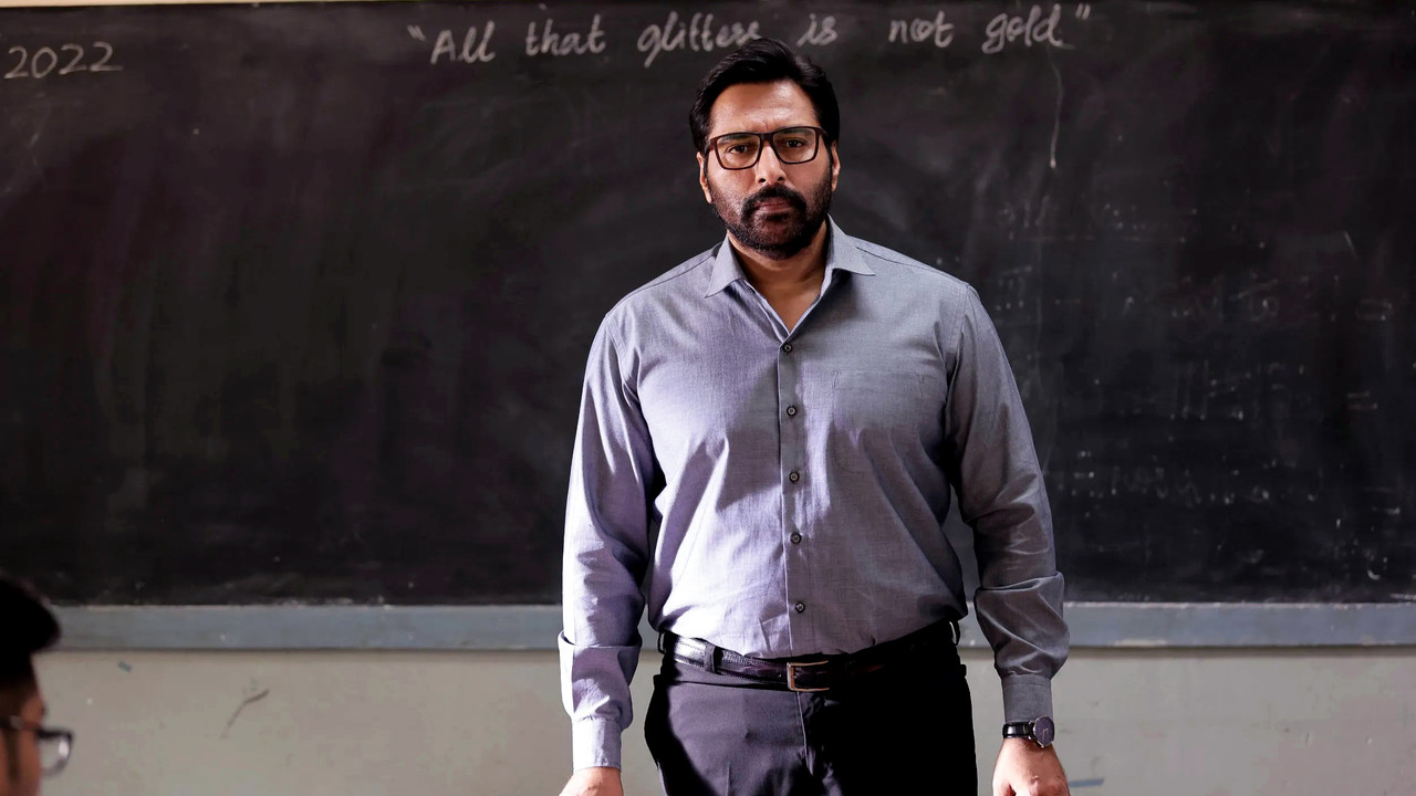 Nirangal Moondru Movie Screenshot 1