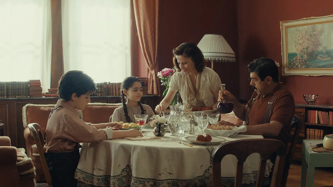 Naples to New York Movie Screenshot 1