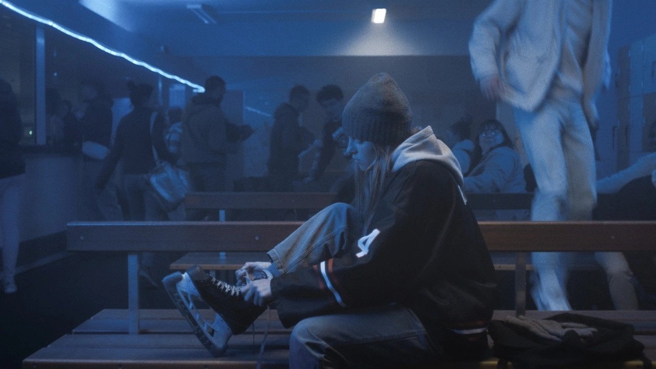 Rivière Movie Screenshot 2