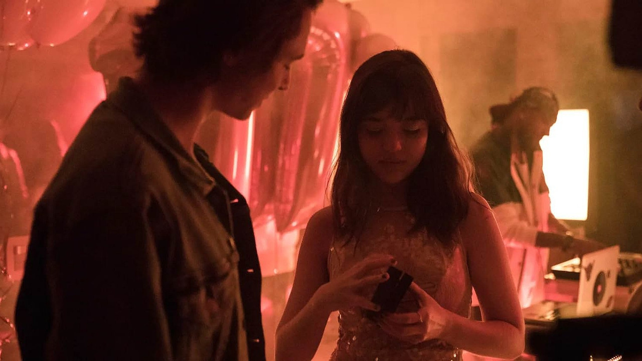 My Drywall Cocoon Movie Screenshot 3