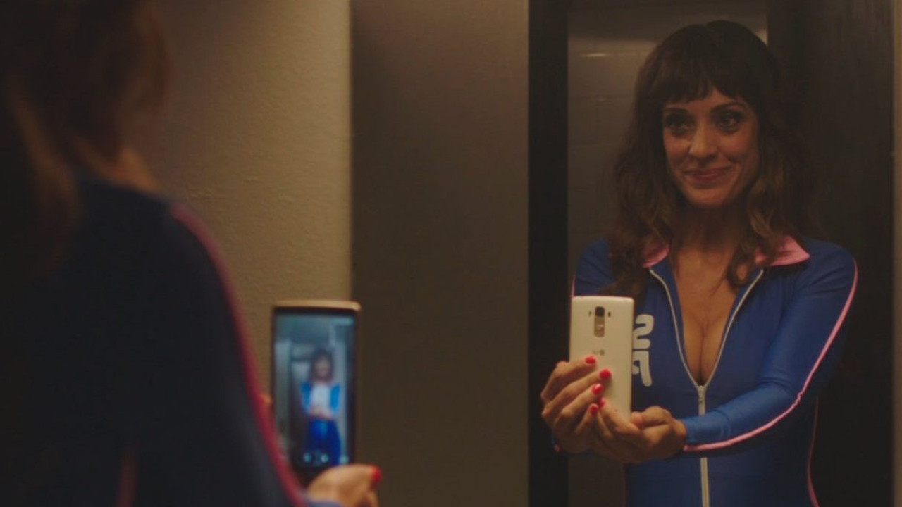 Romina Smile Movie Screenshot 1