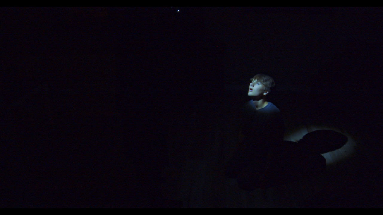 SUI AMANTES Movie Screenshot 1