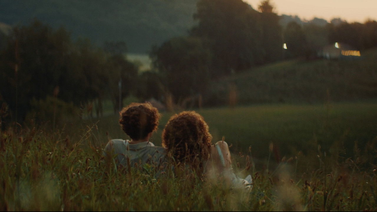 I Feel Fine. Movie Screenshot 2