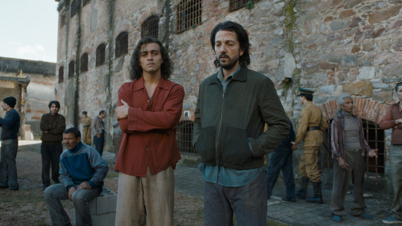 Kiss of the Spider Woman Movie Screenshot 3