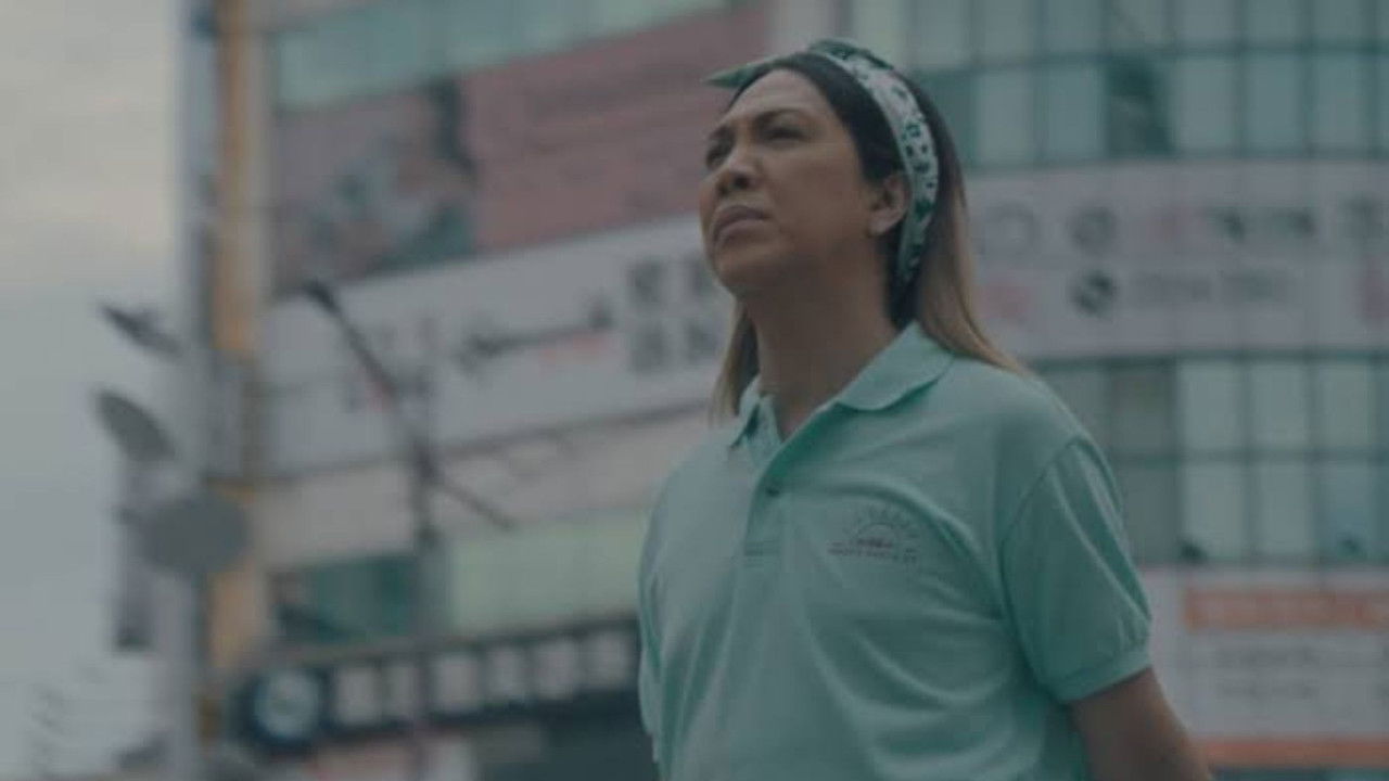 And the Breadwinner Is... Movie Screenshot 3