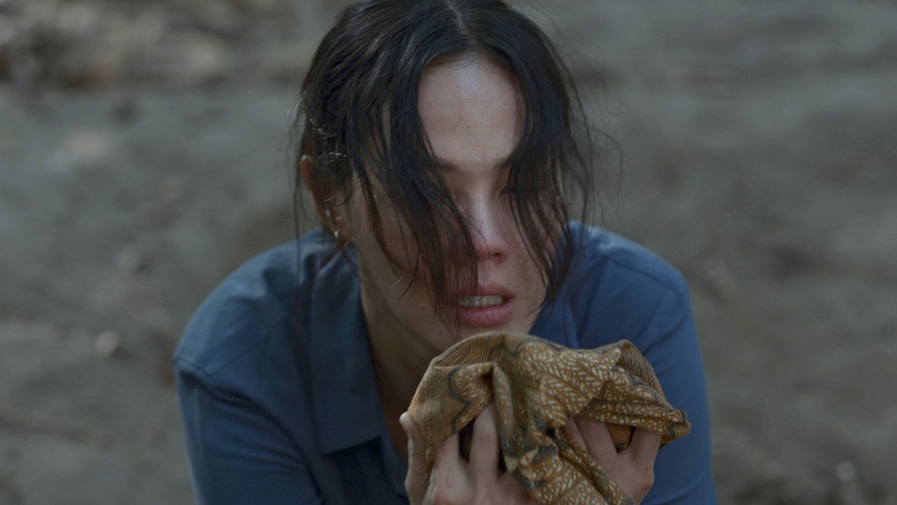 Whispers in the Dabbas Movie Screenshot 3