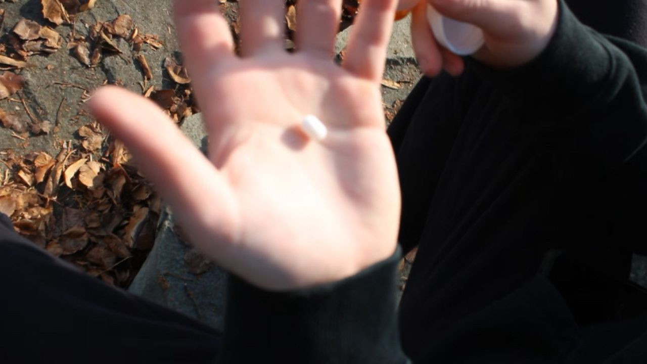 Five More Minutes Movie Screenshot 5